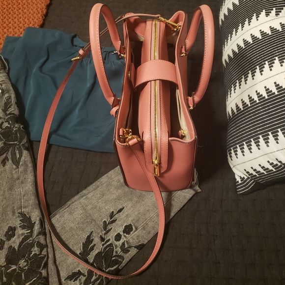 💋SOLD💋 Tulip Michael Kors Large Satchel - Picture 5 of 16